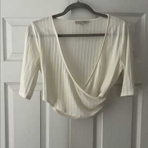 Chic White Ribbed Crop Top